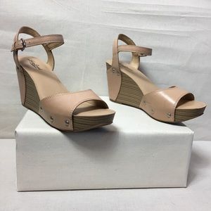 Lucky Brand Marshha Wedge Sandals - Size 10 - Nude